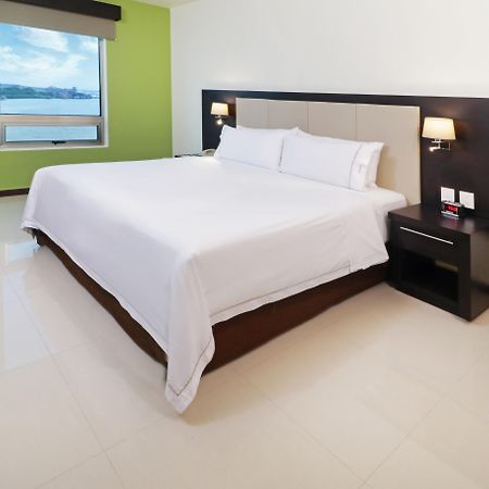 Holiday Inn Express - Tuxpan By Ihg Exterior foto